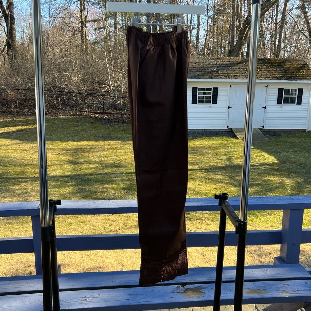 Trousers size small in brown with embroidery buttons